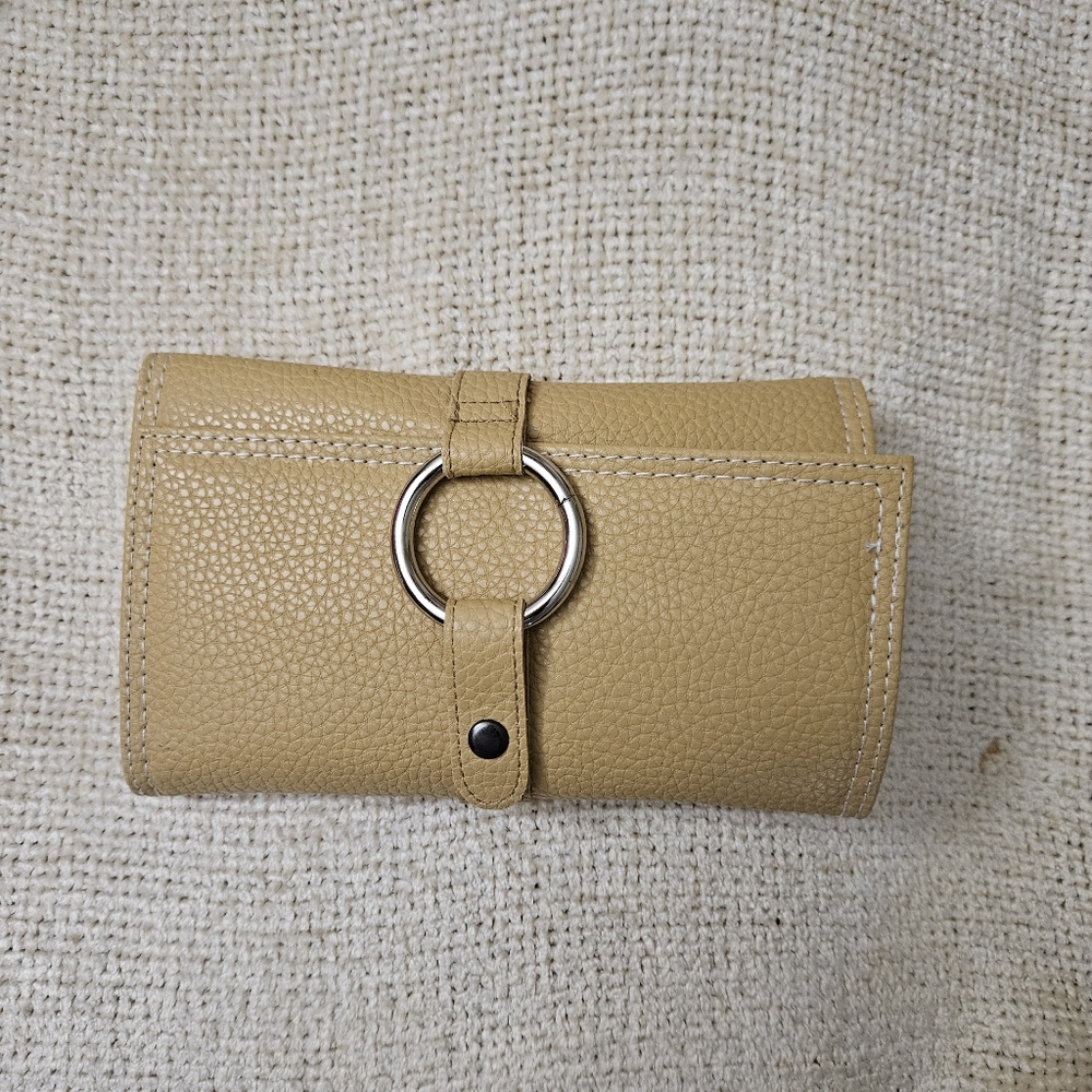 Tan Jewelry Travel Pouch with Silver Ring Accent. Foldable.*** SEE SELLER'S NOTE